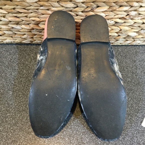 Steve Madden Blue-Gray and Gold Bee Embroidered Loafers - Picture 15 of 15